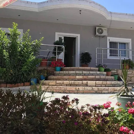 Nardi Guesthouse Ksamil Exterior foto