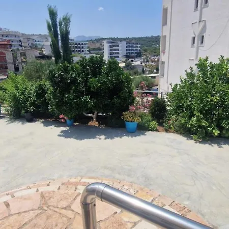 Nardi Guesthouse Ksamil Exterior photo