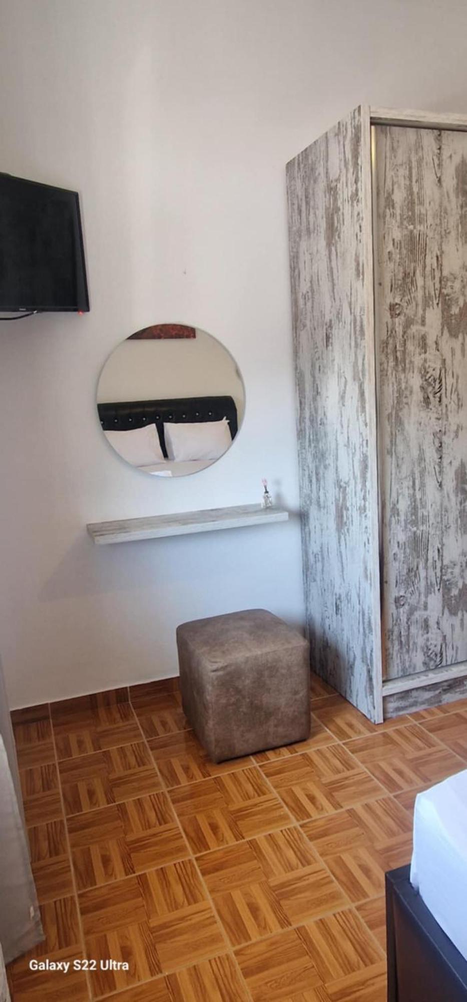Nardi Vakantiehuis Ksamil